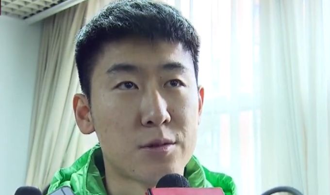 不少网友也纷纷表示：;期待气场全开的三爵爷